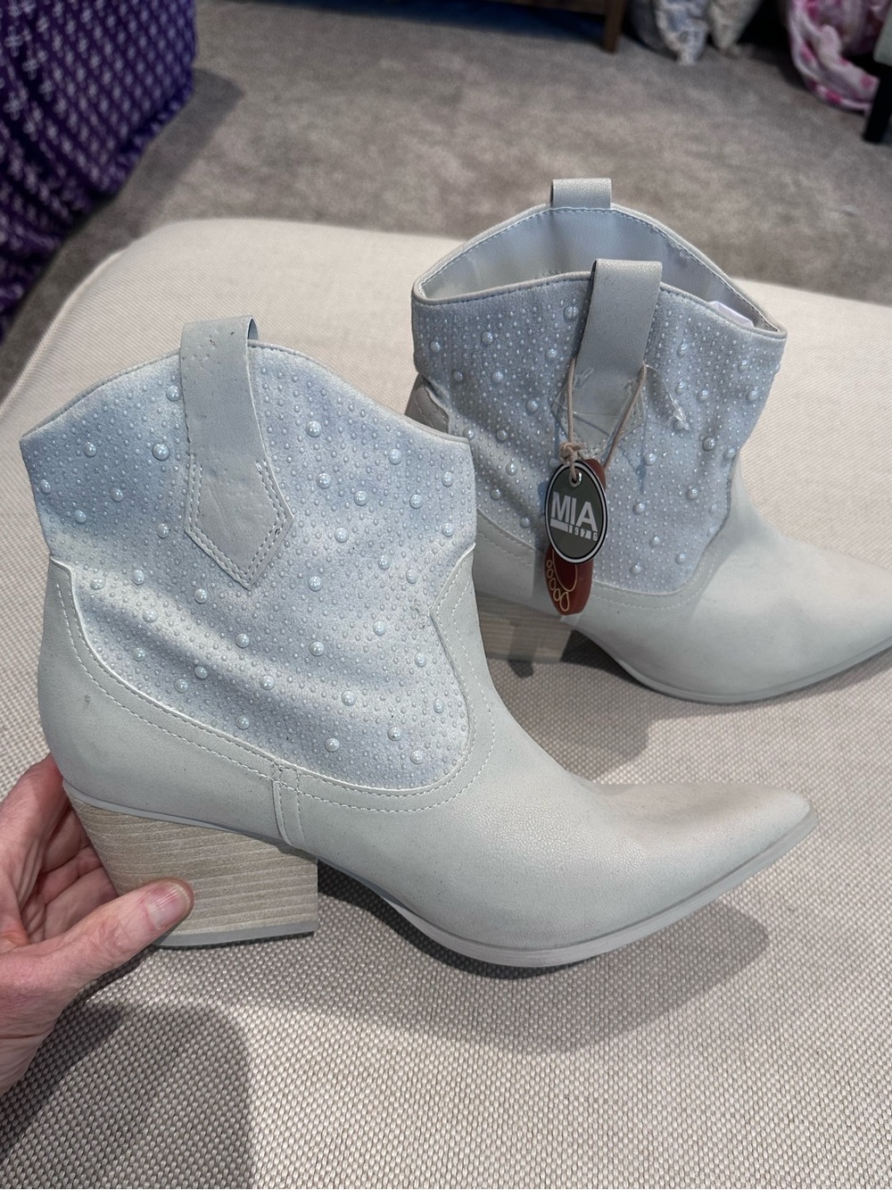MIA size 9 Light Ivory Embellished Cowboy Boots Wedding Dance Fancy NEW